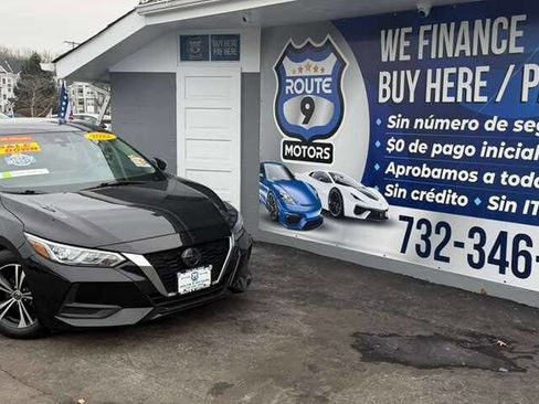 Used 2022 Nissan Sentra SV image 1