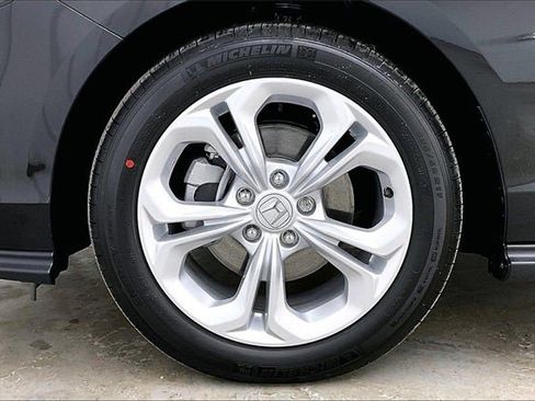 Certified 2025 Honda Accord LX image 10