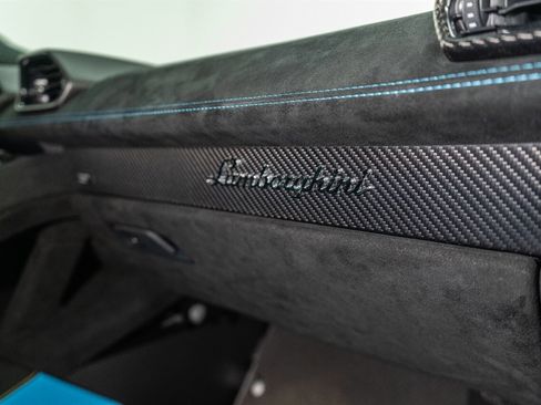 Used 2023 Lamborghini Huracan STO image 69