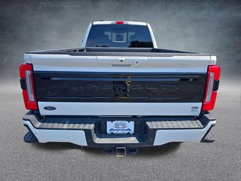 Certified 2026 Ford F450 Platinum w/ FX4 Off-Road Package AWD/4WD image 7