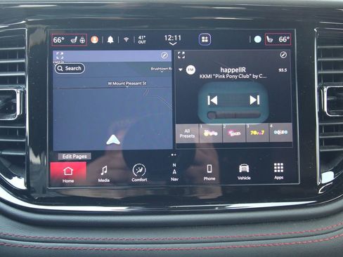 Used 2024 Dodge Durango GT image 32