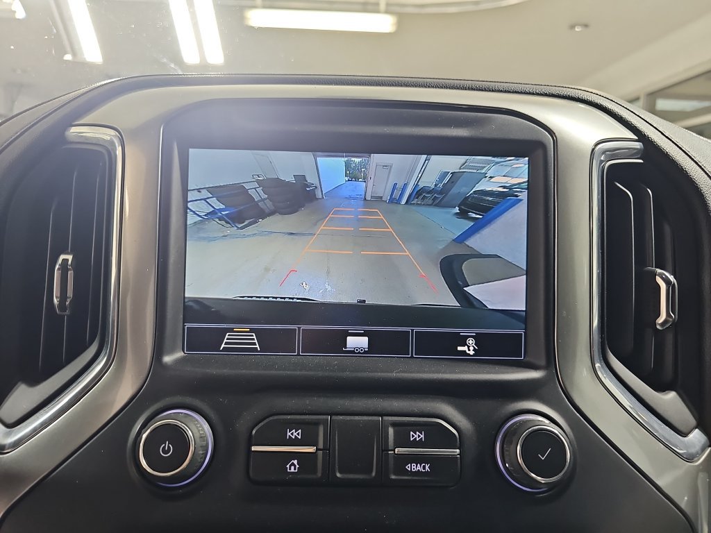 Used 2020 Chevrolet Silverado 1500 LT Trail Boss AWD/4WD image 28