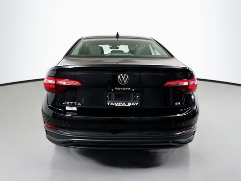 Used 2024 Volkswagen Jetta SE FWD image 6