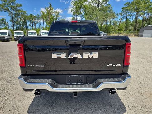 Used 2025 RAM 1500 Limited AWD/4WD image 5