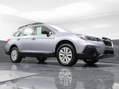 Used 2019 Subaru Outback 2.5i image 44