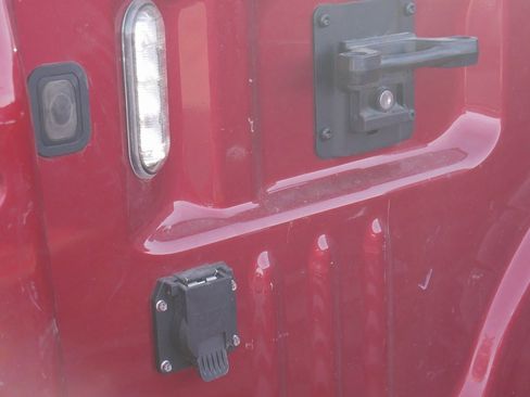 Used 2023 Ford F250 Lariat image 21