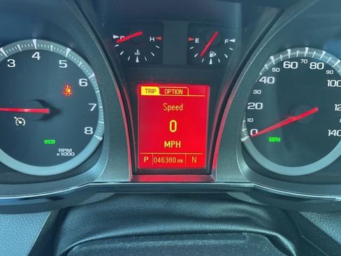 Used 2017 GMC Terrain SLE w/ Chrome Edition image 13