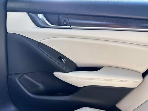 Used 2019 Honda Accord EX-L image 15