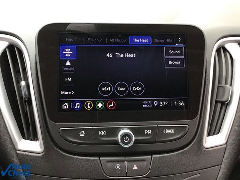 Used 2024 Chevrolet Malibu LT w/ Sport Edition image 26