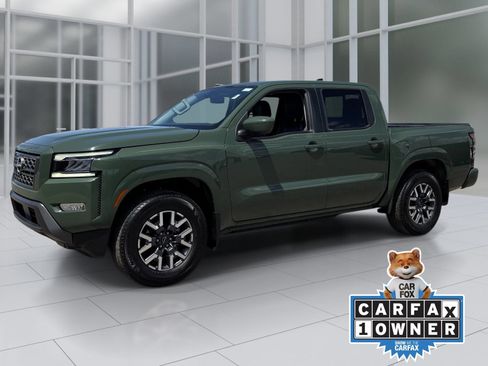 Used 2024 Nissan Frontier SL w/ Technology Package RWD image 2