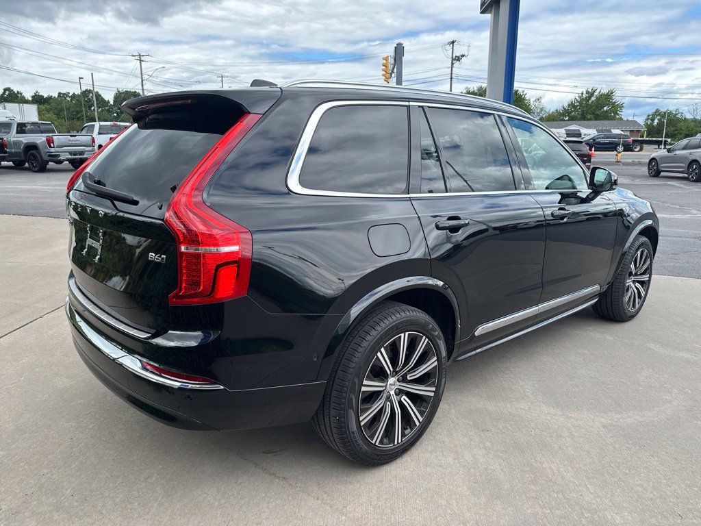 Certified 2023 Volvo XC90 B6 Plus w/ Protection Package Premier AWD/4WD image 5