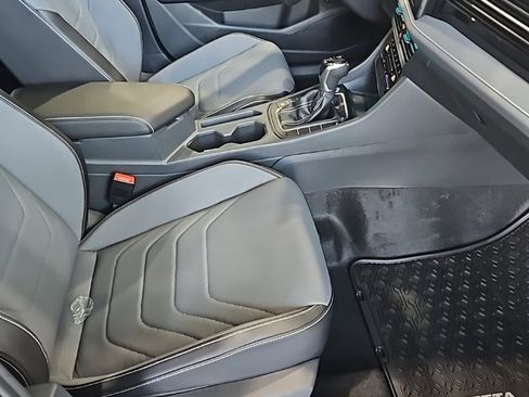 New 2026 Volkswagen Jetta SEL image 13