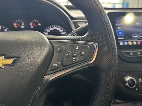 Used 2023 Chevrolet Malibu LT image 24