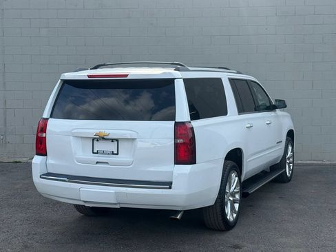 Used 2019 Chevrolet Suburban Premier w/ Premier Plus Edition AWD/4WD image 7