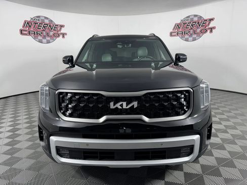 Used 2023 Kia Telluride SX Prestige X-Pro image 2