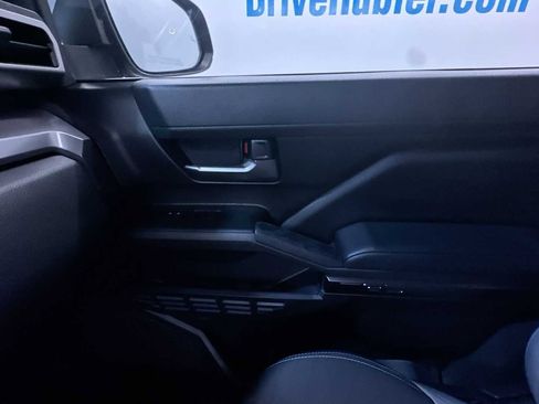 Used 2024 Toyota Tacoma TRD Sport image 33