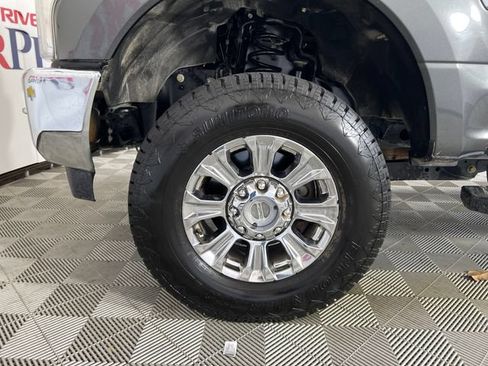 Used 2018 Ford F250 XLT w/ XLT Premium Package AWD/4WD image 24
