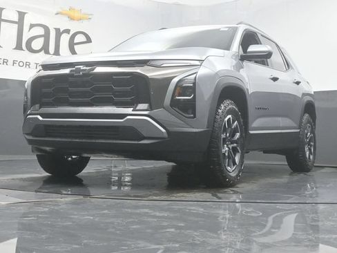 New 2026 Chevrolet Equinox ACTIV w/ Convenience Package III FWD image 4