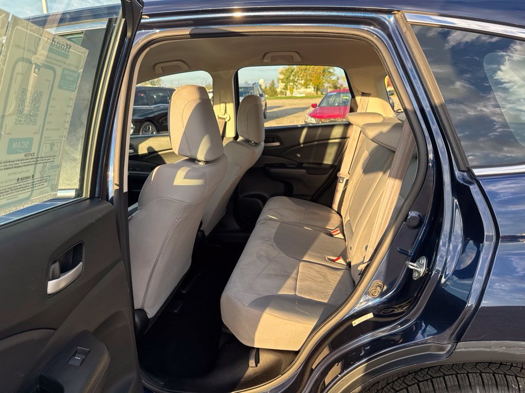 Used 2015 Honda CR-V LX image 32