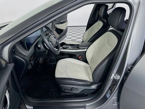 Used 2024 Kia EV6 GT-Line w/ GT-Line White Seat Package image 27