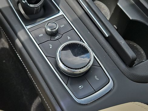 Certified 2023 Cadillac CT5 Luxury w/ Sun And Sound Package AWD/4WD image 26