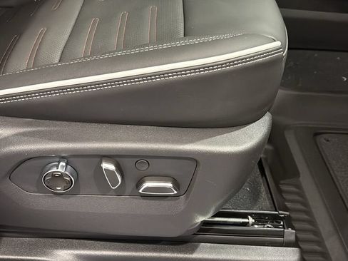 New 2026 GMC Sierra 1500 AT4X AWD/4WD image 13