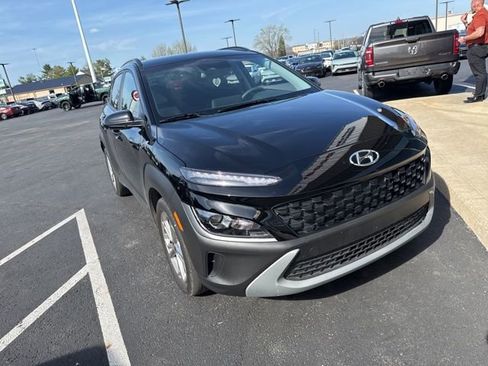 Used 2023 Hyundai Kona SEL w/ Cargo Package AWD/4WD image 3