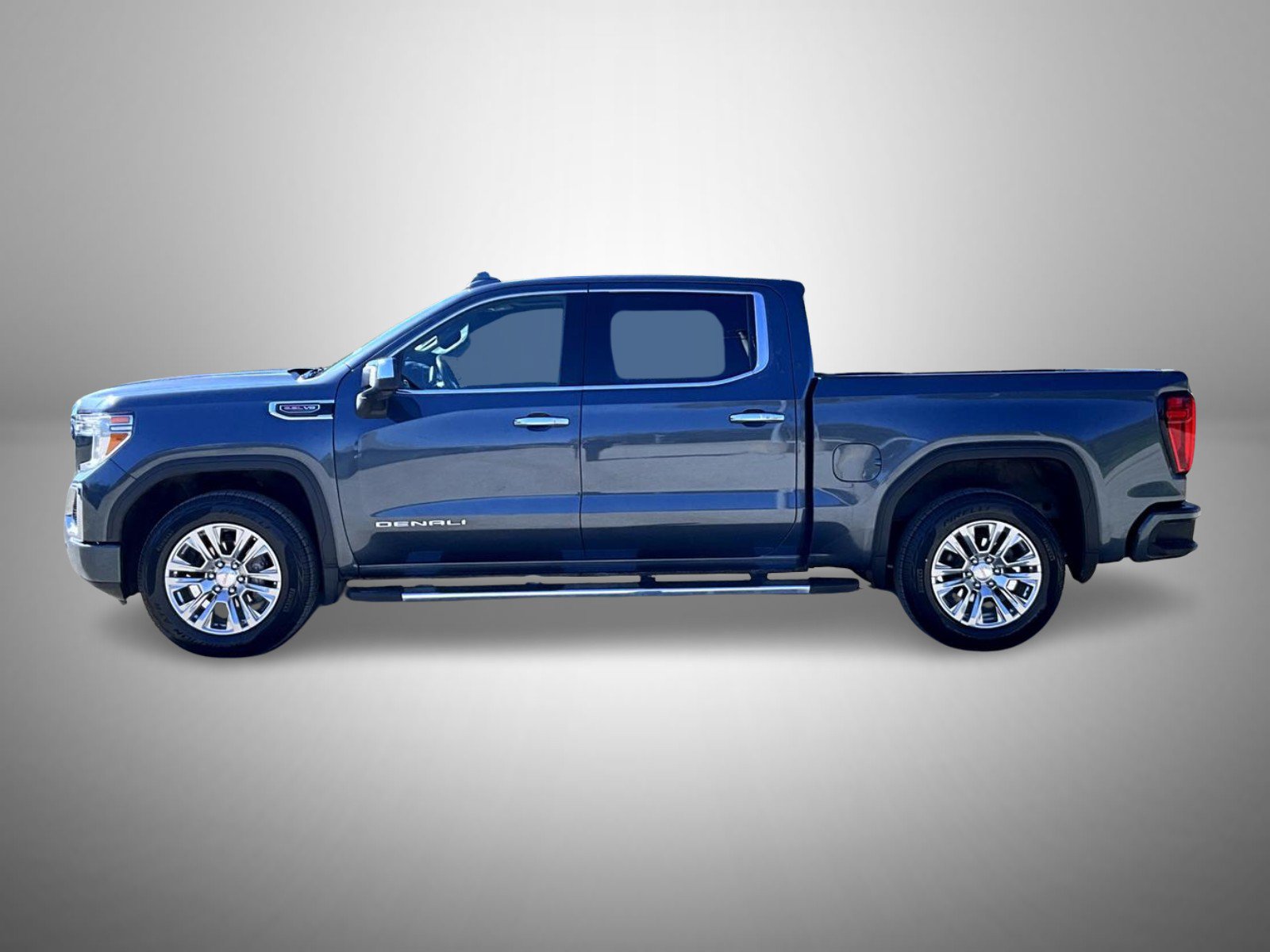 Used 2022 GMC Sierra 1500 Denali w/ Driver Alert Package II AWD/4WD image 9