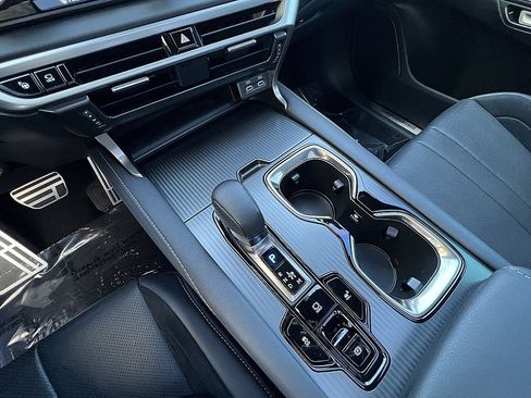 Certified 2023 Lexus RX 500h F Sport w/ Accessory Package (Z1) image 18