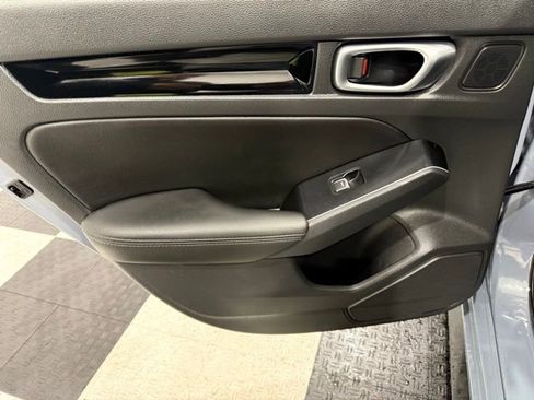 Used 2023 Honda Civic Sport Touring image 14