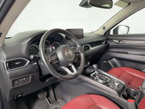 Used 2023 MAZDA CX-5 Carbon Edition image 3