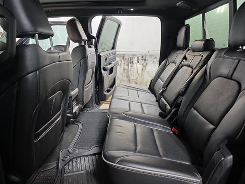 Used 2023 RAM 1500 Limited AWD/4WD image 13