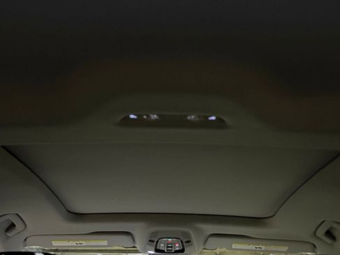 Used 2024 Audi Q8 e-tron Premium Plus w/ Premium Plus Package image 15