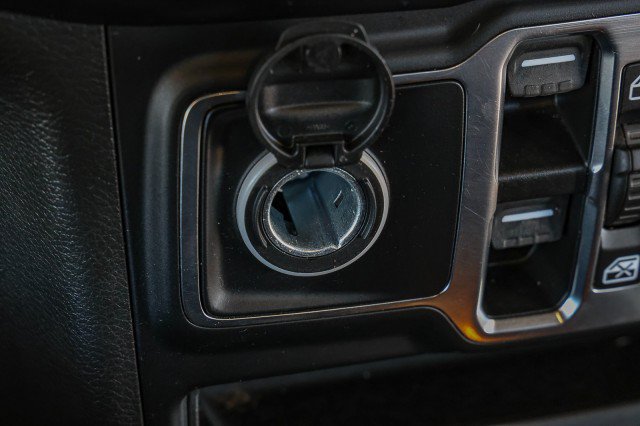 Used 2023 Jeep Wrangler Unlimited w/ 8.4" Radio Group AWD/4WD image 19