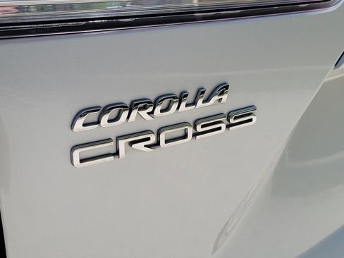 Used 2024 Toyota Corolla Cross L AWD/4WD image 7