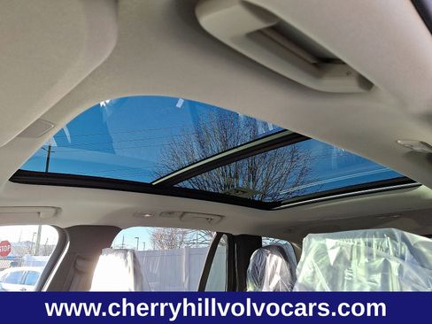 New 2026 Volvo XC90 B6 Plus w/ Protection Package Premier image 10