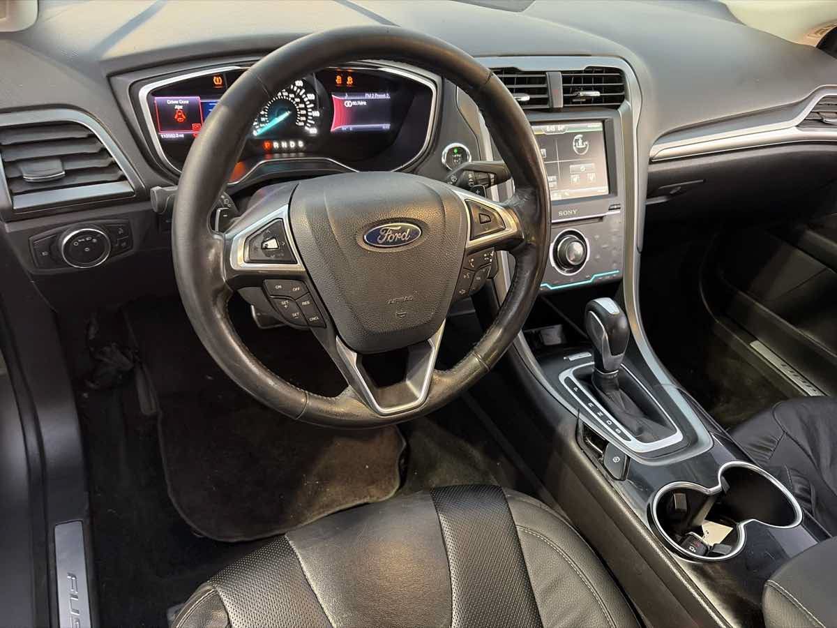 Used 2013 Ford Fusion Titanium FWD image 6