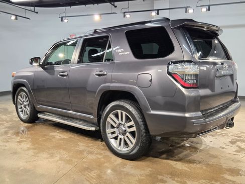 Used 2022 Toyota 4Runner TRD Sport RWD image 5