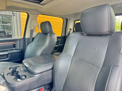 Used 2017 RAM 3500 Laramie AWD/4WD image 12