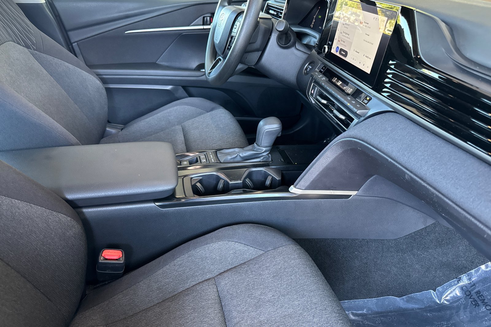 Certified 2025 Toyota Camry LE FWD image 19