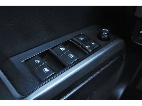 Used 2019 Toyota Tacoma SR5 image 23