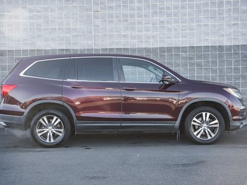 Used 2017 Honda Pilot EX-L image 4