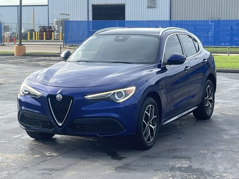 Used 2021 Alfa Romeo Stelvio Ti AWD/4WD image 5