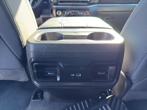 Used 2024 Chevrolet Silverado 1500 RST AWD/4WD image 31