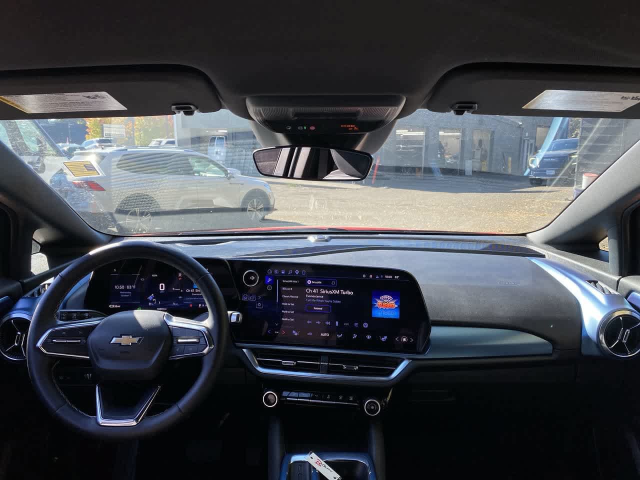 Used 2024 Chevrolet Equinox EV LT AWD/4WD image 12