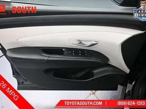 Used 2025 Hyundai Tucson SEL AWD/4WD image 27
