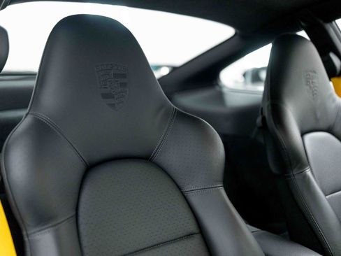 Used 2002 Porsche 911 GT2 RWD image 58