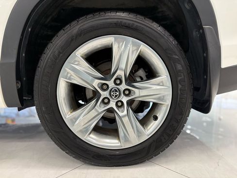 Used 2018 Toyota Highlander Limited w/ Protection Package #3 image 44