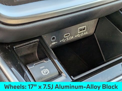 Used 2023 Subaru Legacy Premium AWD/4WD image 25
