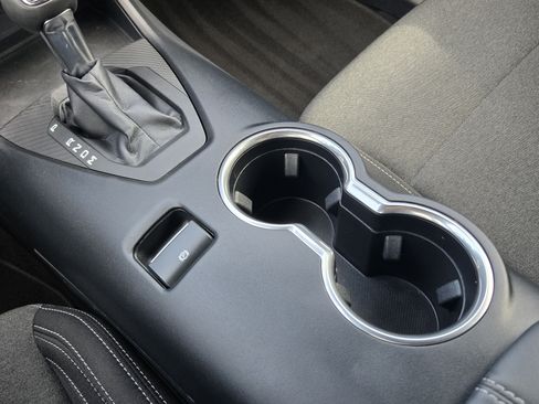 Used 2024 Ford Mustang GT RWD image 15